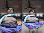 Desi Bhabhi Shows Her Boobs and pussy